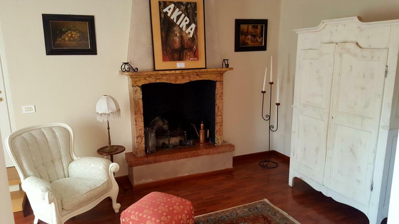 B&B Villa Fiorini Moniga del Garda Exterior photo